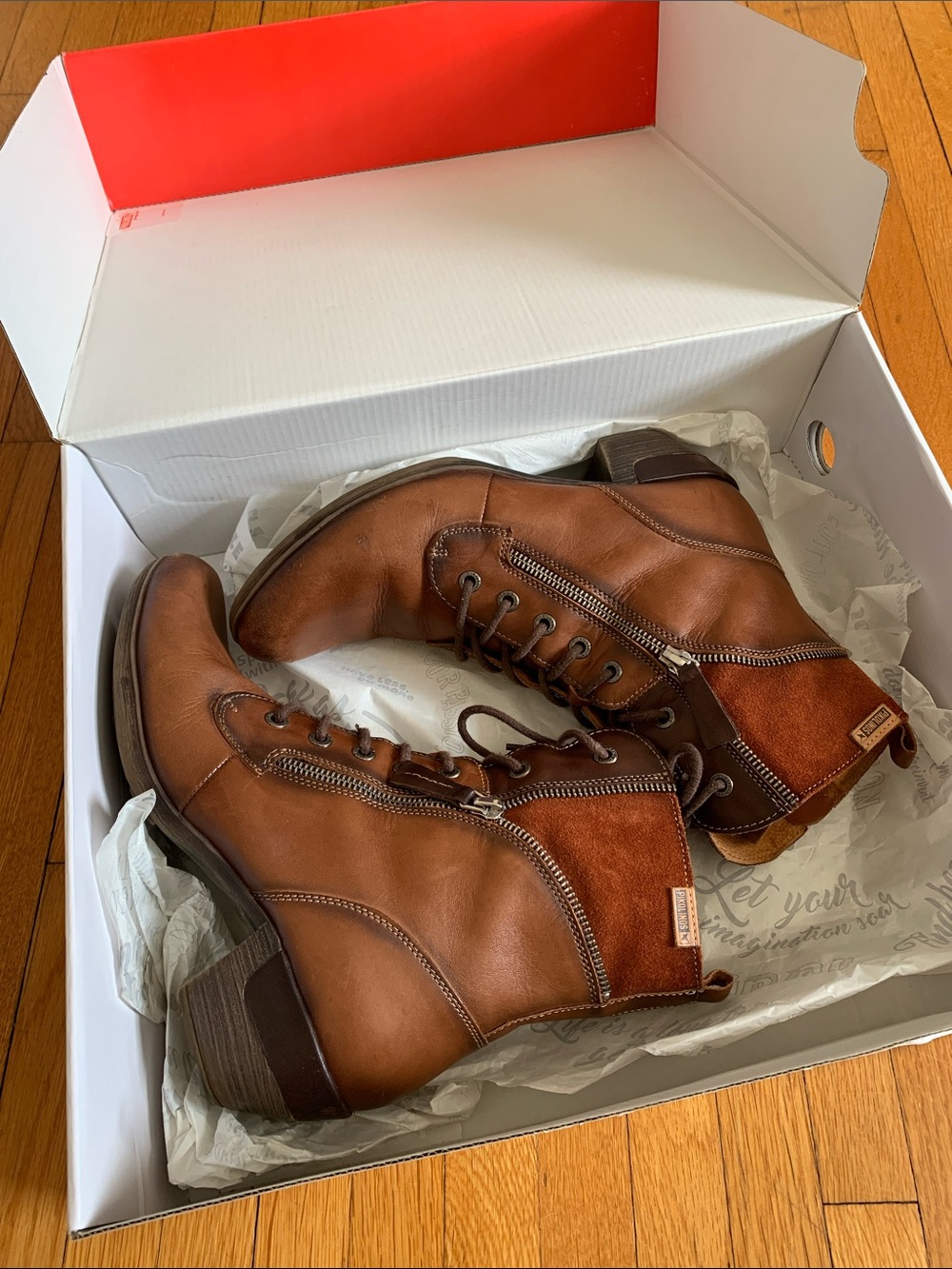 PIKOLINOS Tan-Brown Leather Women’s Lace-Up Ankle Boots with Side Zip